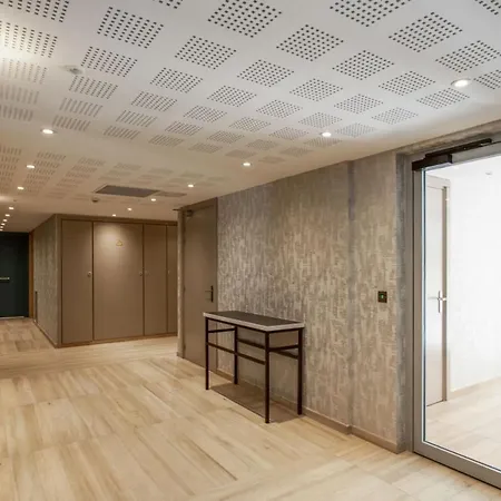 Modern Flat With Pool Parking And View On The Sea - - Welkeys ニース